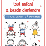 Un parent et un enfant souriant partageant un moment de tendresse, illustrant l'importance des mots bienveillants