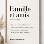 Affiche humoristique sur la famille dans un intérieur moderne.